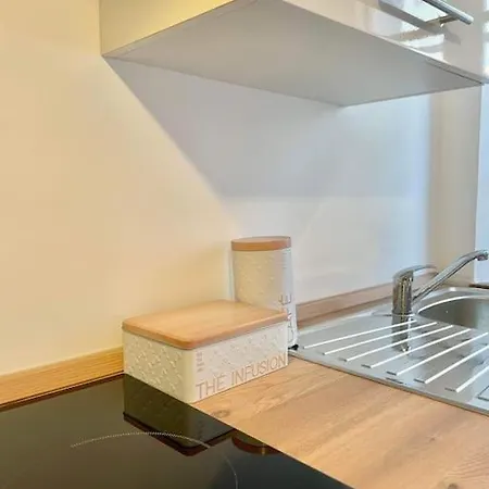 * Maison Chez J&j - Cite Medievale * Holiday home