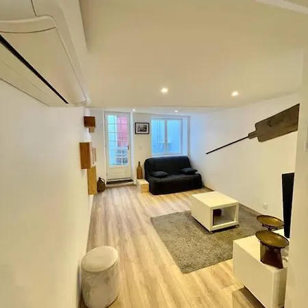 * Maison Chez J&j - Cite Medievale * Holiday home Carcassonne
