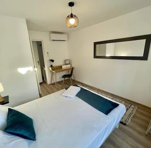 Σπίτι διακοπών * Maison Chez J&j - Cite Medievale * *