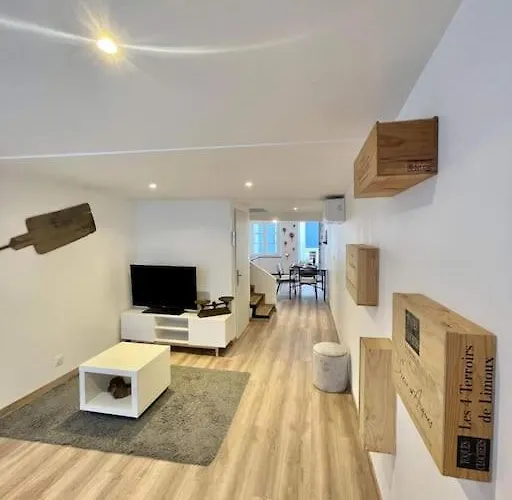 * Maison Chez J&j - Cite Medievale * Dom wakacyjny *